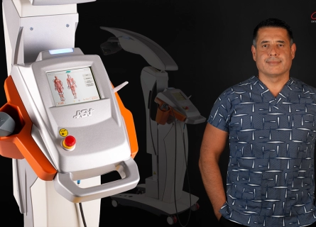 ROBOTİK LAZER TEDAVİSİ